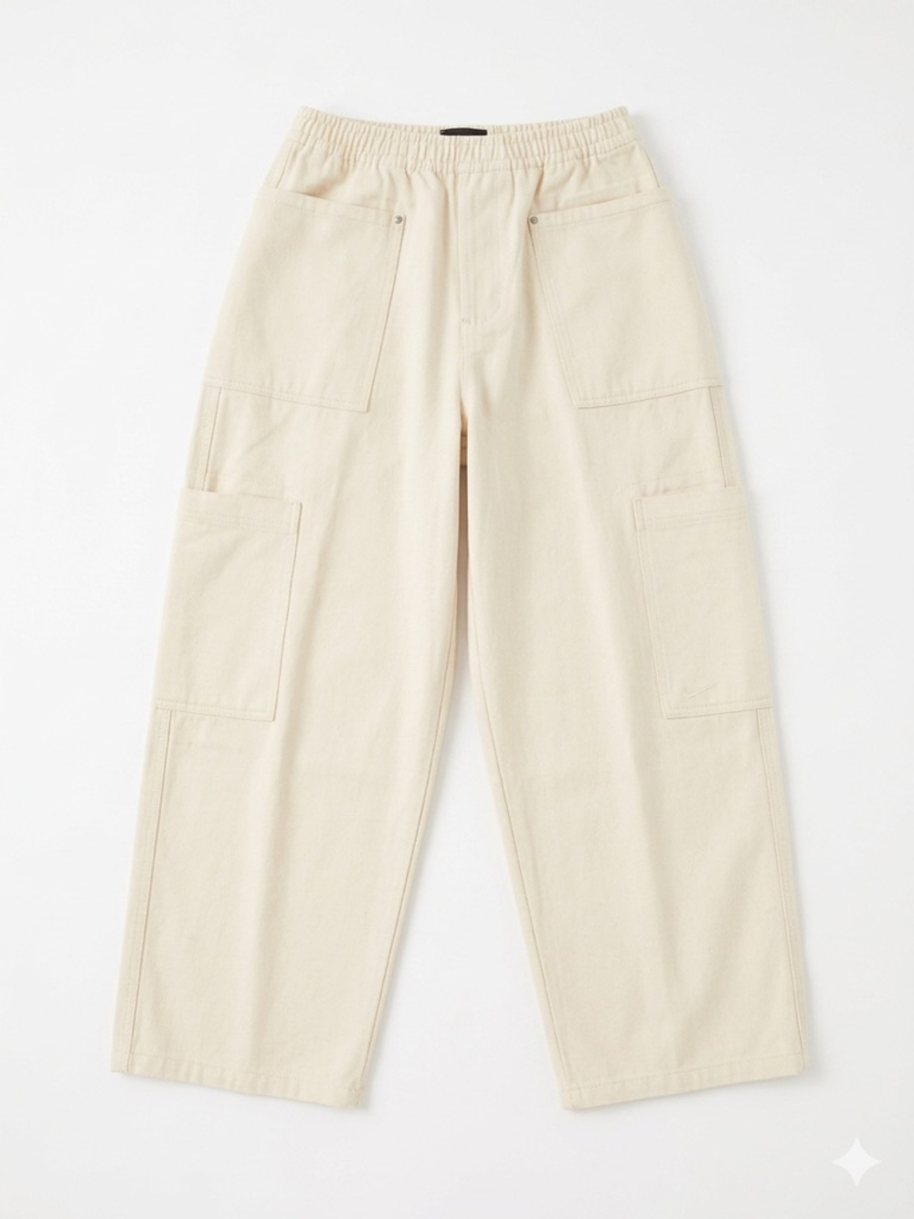 Men’s Nike Loose Fit Straight Leg Regular Length Cargo Pants in Cream